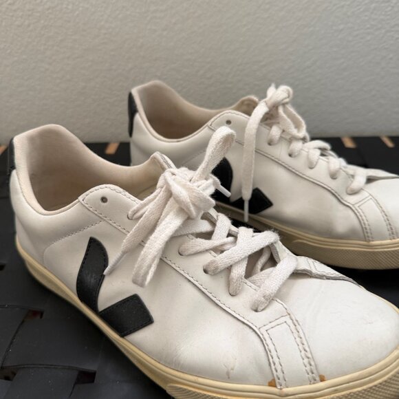 VEJA ESPALAR LOGO SNEAKER WOMEN'S - Picture 1 of 16